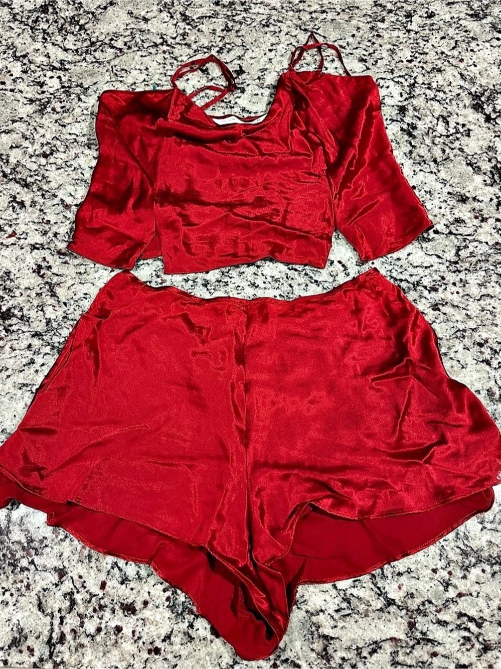Victoria's Secret Red 100% Silk Pajama Set Like New Size Medium